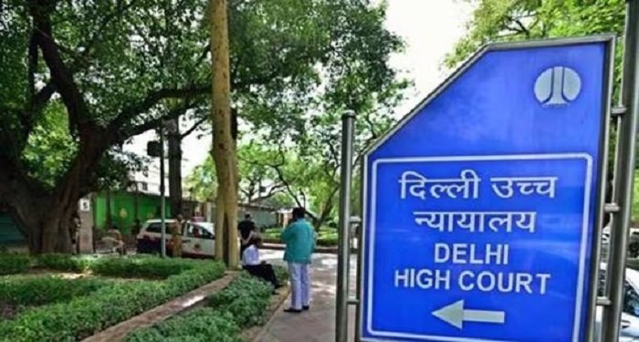 डमी स्कूलों पर दिल्ली HC का शिकंजा: 11वीं-12वीं के दाखिले स्थगित, रजिस्ट्री में 75 लाख जमा करने का आदेश