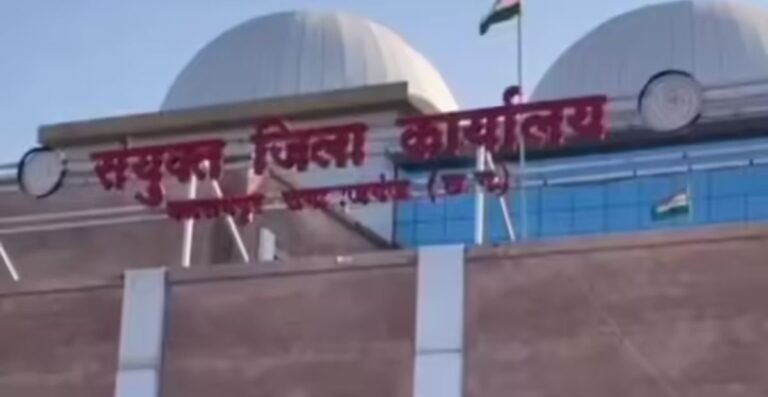 धान खरीदी और SIR कार्य में लापरवाही पर कलेक्टर सख्त, दो पटवारी सस्पेंड SIR