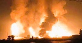 महाविनाश की दहलीज पर मध्य-पूर्व: अमेरिका ने ईरान पर बरसाए 2,000 पाउंड के ‘बंकर-बस्टर’ बम, धधक उठी इजरायल की रिफाइनरी