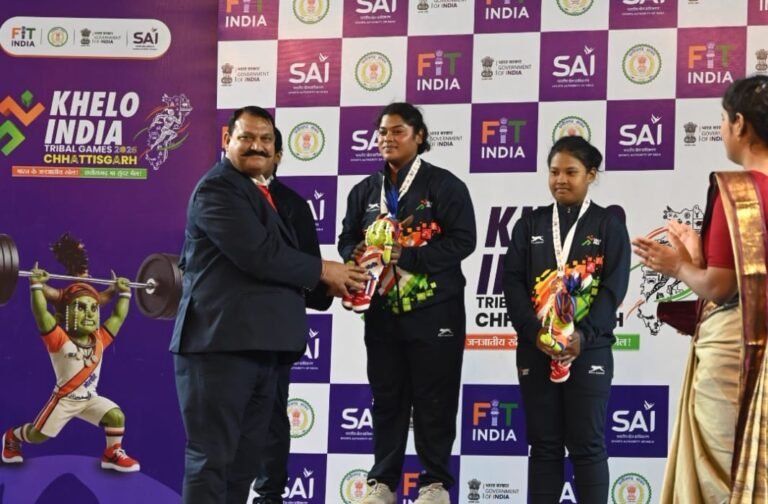 खेलो इंडिया ट्राइबल गेम्स: निकिता ने वेटलिफ्टिंग में फहराया जीत का परचम, छत्तीसगढ़ को दिलाया पहला ‘स्वर्ण’