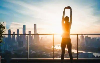 “हेल्थ अलर्ट: महंगे जिम नहीं, सुबह के ये 30 मिनट बदल देंगे आपकी जिंदगी और इम्युनिटी”