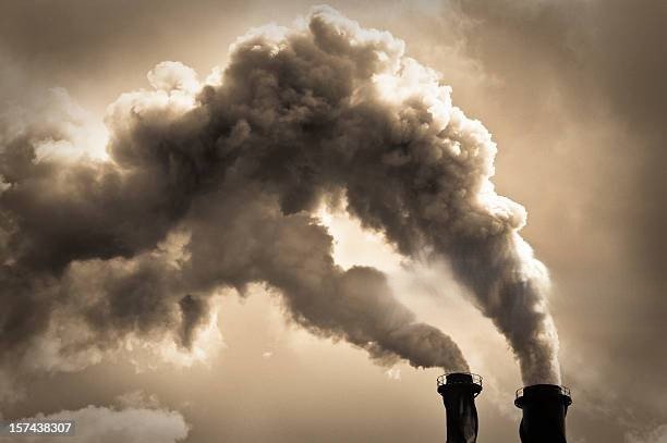 प्रदूषण मंडल की कार्रवाई का खौफ नहीं! रात के अंधेरे में जहर उगल रही फैक्ट्रियां, कैमरे में कैद हुई हकीकत