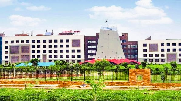 चक्रवात ‘अर्नब’ का असर: छत्तीसगढ़ मंत्रालय में उच्चस्तरीय बैठक, दक्षिण बस्तर समेत सभी जिलों में विशेष सतर्कता