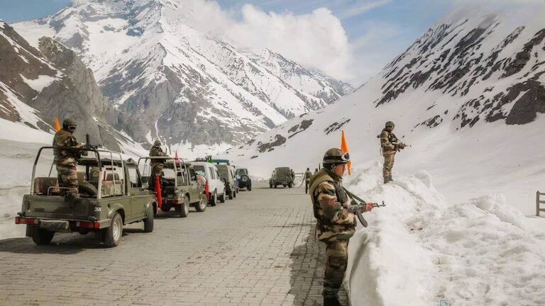 LAC पर भारत का पलड़ा भारी: रक्षा मंत्रालय की रिपोर्ट में चीन की सैन्य तैनाती घटने का बड़ा खुलासा